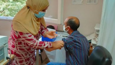 تطعيم العاملين بمنطقتي المعادي و دار السلام
