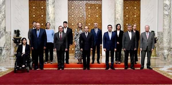 " الرئيس السيسي " يستقبل وزراء منتدى غاز شرق المتوسط