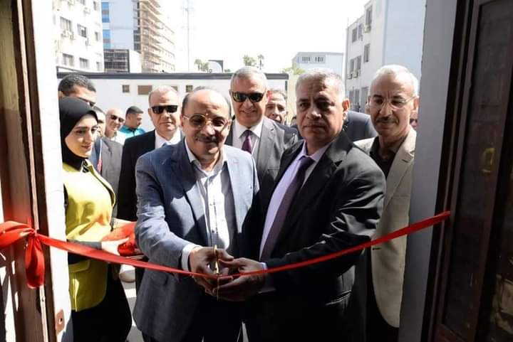 افتتاح معرض منتجات مصر للبترول بشركة أنابيب البترول