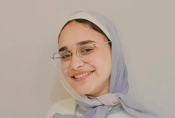 سارة هاني زهران