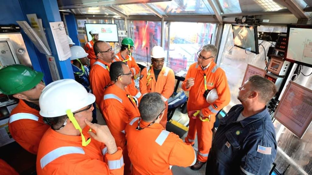 جانب من الجولة التفقدية لحقول غرب دلتا النيل 