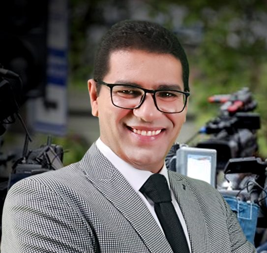 صورة د.مصطفى العناني