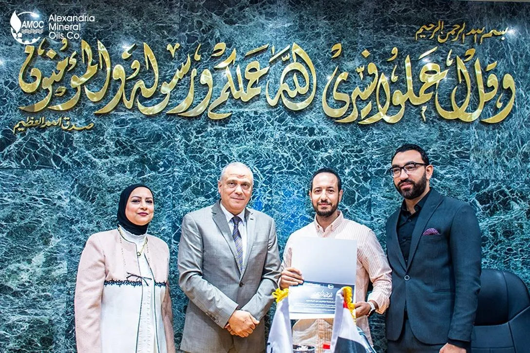 تعاون مثمر بين أموك و المنتور بيزنس لبناء قدرات العاملين 