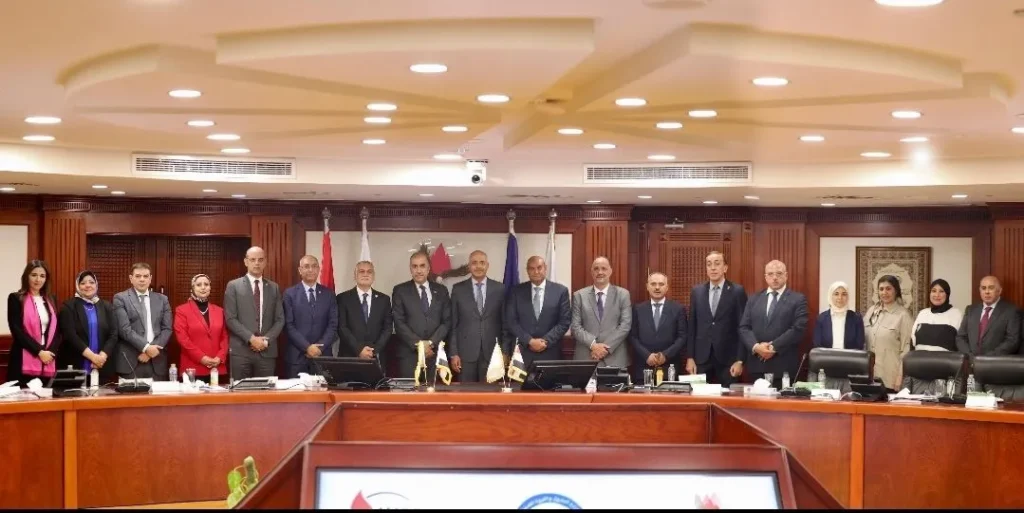 توقيع بروتوكول تعاون بين شركتي أموك وميدور لدعم التطوير المؤسسي