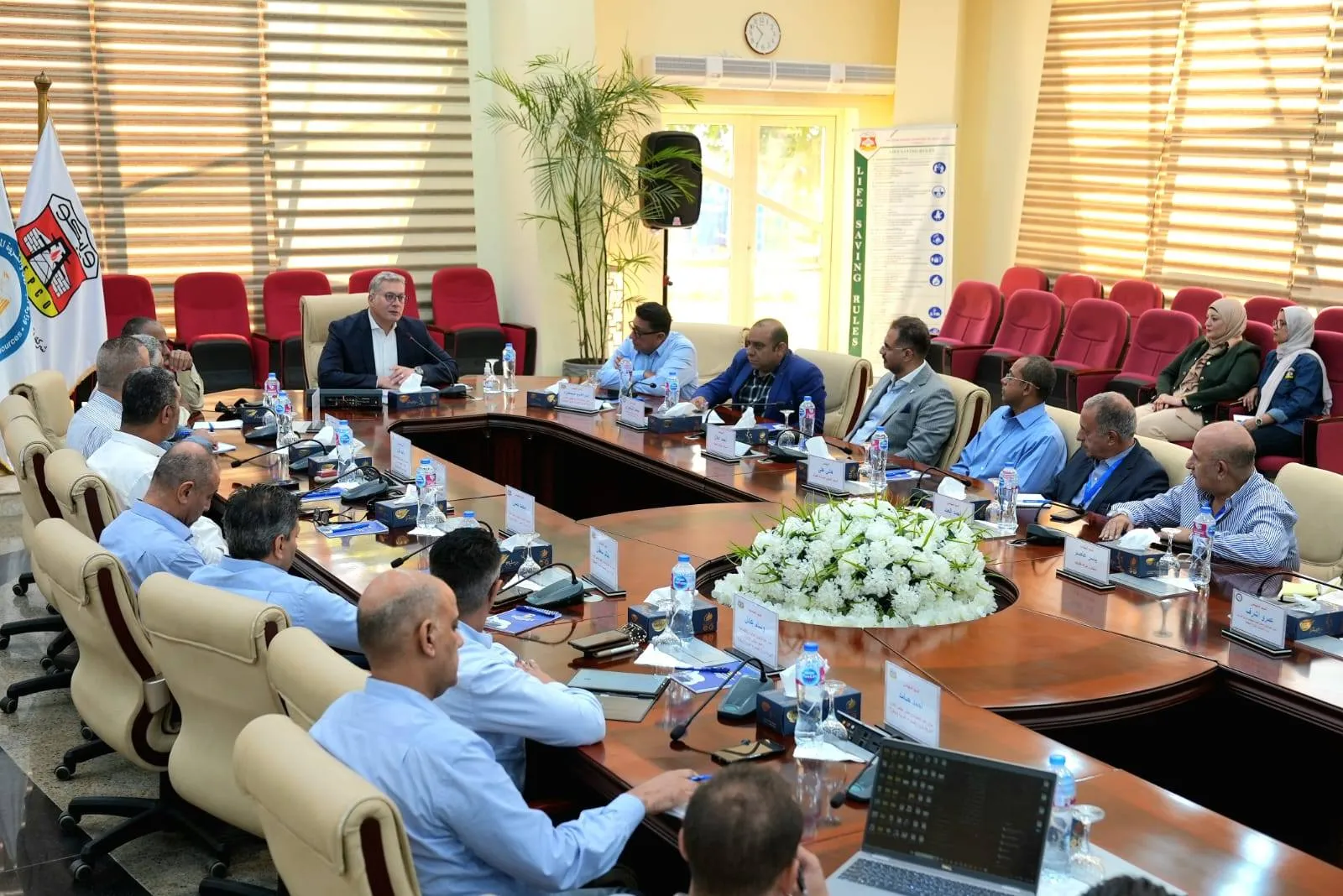 وزير البترول يتابع توسعات ميناء الحمراء البترولي بالعلمين