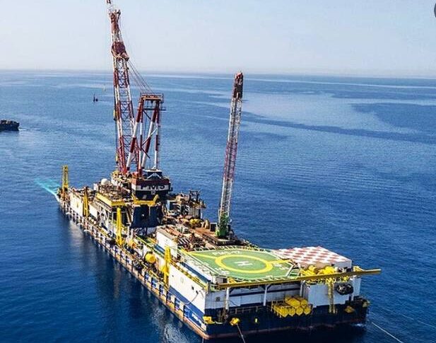 خدمات البترول البحرية تتولى تطوير حقل الزعفرانة البحري بخليج السويس