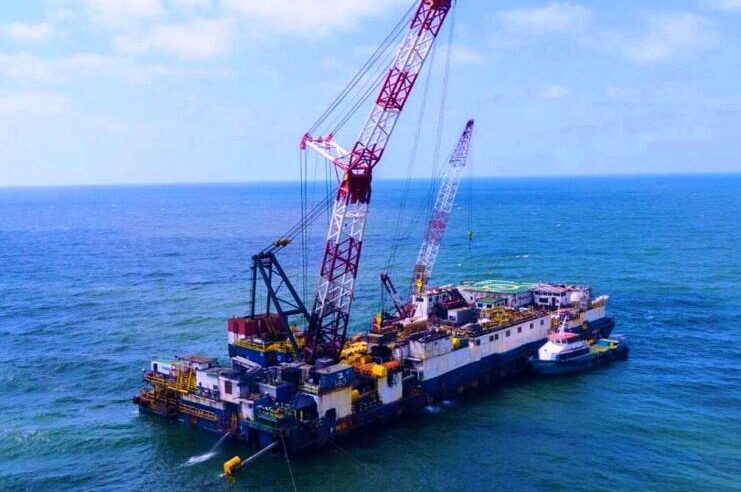 خدمات البترول البحرية تتولى تطوير حقل الزعفرانة البحري بخليج السويس
