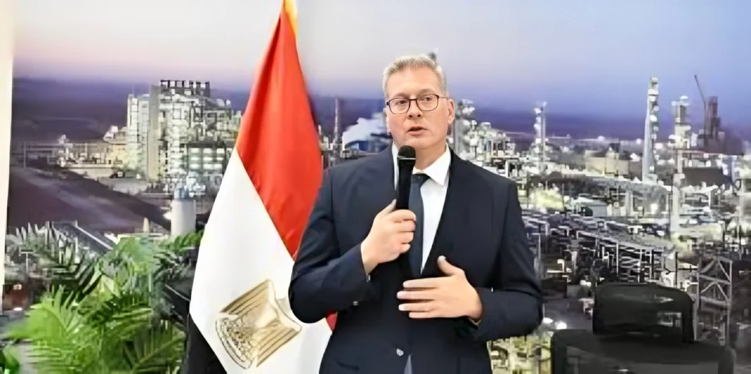 المهندس كريم بدوي وزير البترول والثروة المعدنية