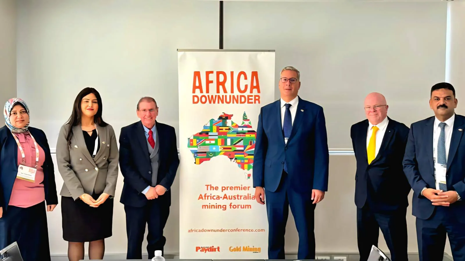 وزير البترول يبحث مع رؤساء الشركات الأسترالية فرص الاستثمار في التعدين بمصر