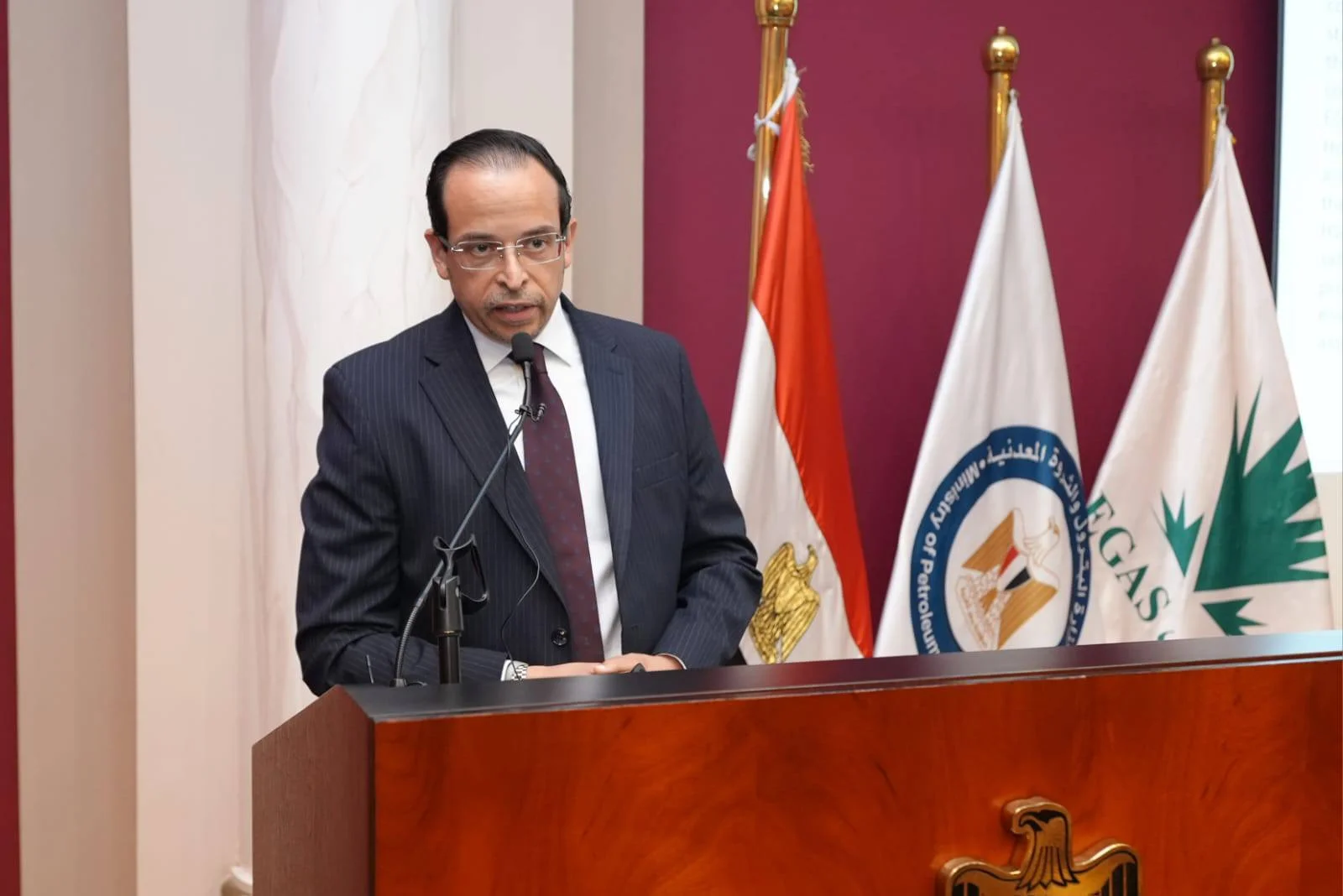 وزير البترول يلتقي رؤساء شركات البترول والغاز والبتروكيماويات الأجنبية العاملة في مصر
