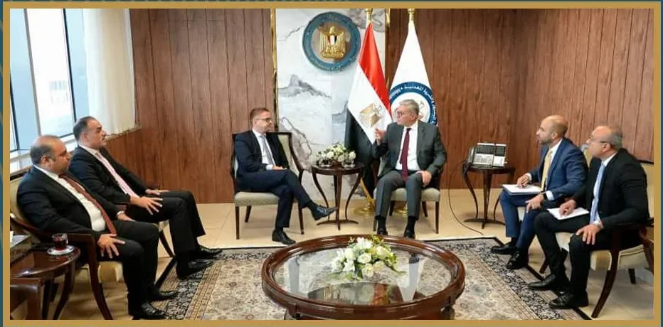 وزير البترول يبحث مع “توتال إنرجيز” التعاون في تطوير منظومة نقل المنتجات البترولية