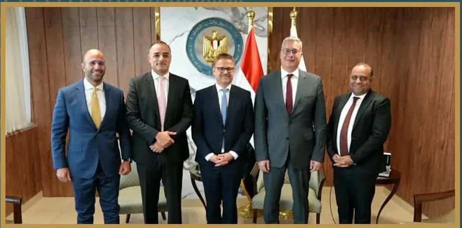 وزير البترول يبحث مع “توتال إنرجيز” التعاون في تطوير منظومة نقل المنتجات البترولية