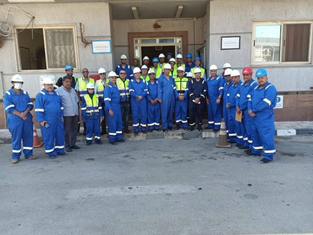 أنابيب البترول 