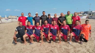 فريق كرة القدم الخماسية الشاطئية بشركة بوتاجاسكو 40 عام