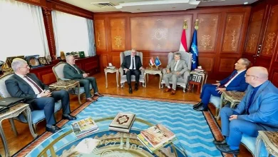 البترول وقناة السويس يوقعان مذكرة لإنشاء محطة لإسالة وتموين الغاز المسال