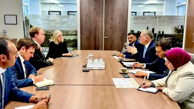 وزير البترول يبدأ زيارة إلى أستراليا لجذب استثمارات تعدينية جديدة