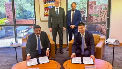 وزير البترول يشهد توقيع خطاب نوايا مع جامعة كيرتن الأسترالية لتطوير قدرات الكوادر التعدينية