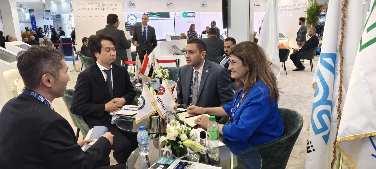 بتروجيت تلتقى عددًا من ممثلي شركات طاقة عالمية في أديبك 2025
