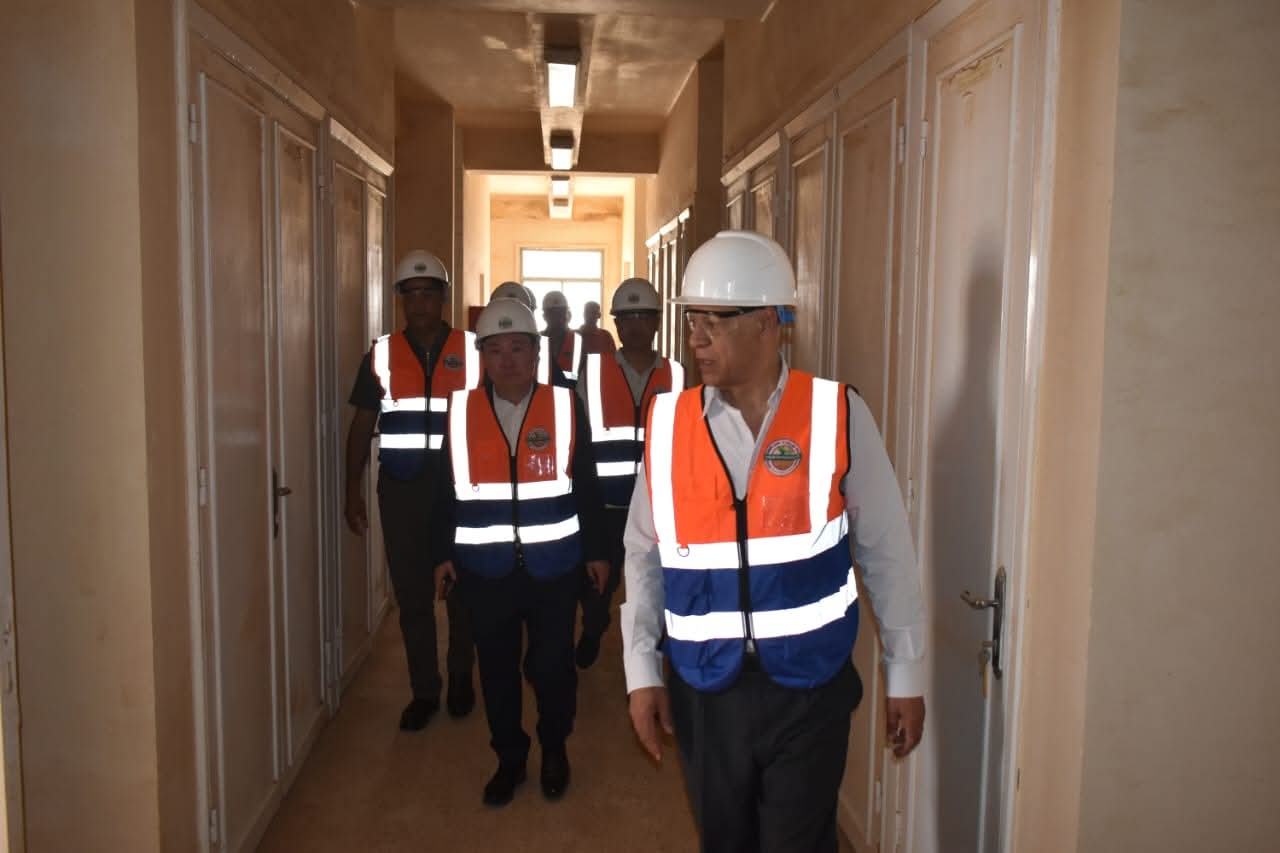 فوسفات مصر تبدأ الخطوات الفعلية لإنشاء مصنع حامض الفوسفوريك في الوادي الجديد