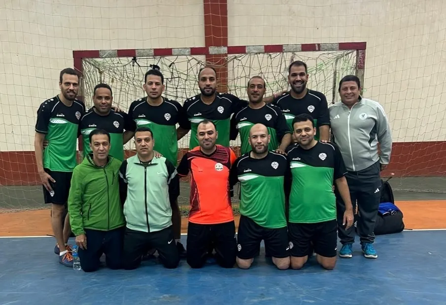 فريق كرة القدم الخماسية بشركة النيل للبترول 