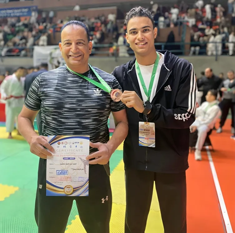 تهنئة... الزميل أحمد سيد يحقق برونزية بطولة شمال أفريقيا للرواد ونجله حمزة يتوج بذهبية الكوميتيه