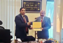 تكريم الزميل بدر الشافعي لبلوغه قمة العطاء الوظيفي