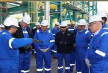 رئيس إيجاس يتابع الموقف التنفيذي لتوسعات مجمع غازات الصحراء الغربية