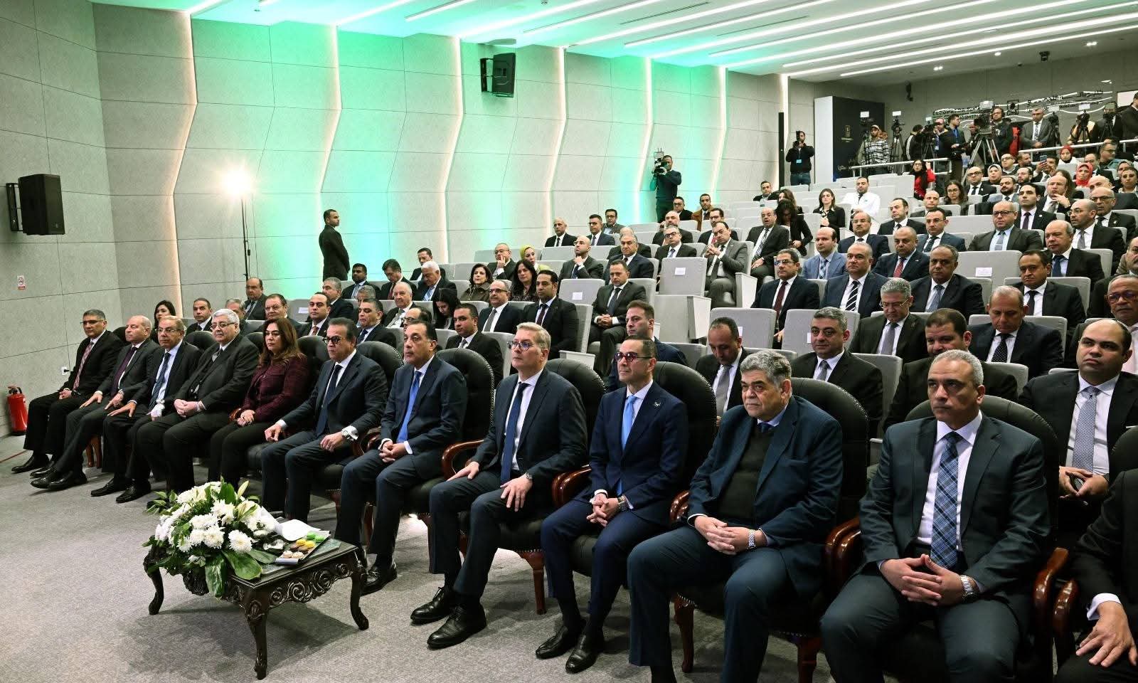 وزير البترول يشارك في افتتاح مستشفى كليوباترا التجمع 