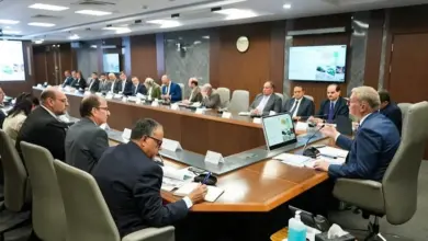 وزير البترول يعتمد الموازنة الاستثمارية للشركة الفرعونية للبترول