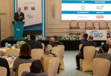 كلمة وزير البترول أمام قمة «استكشاف الموارد بالبحرين المتوسط والأحمر»