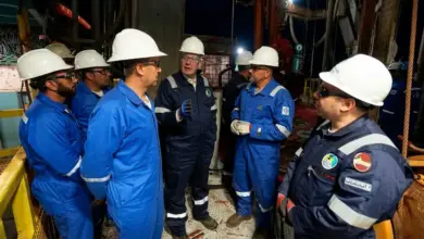 وزير البترول يهنئ الرئيس السيسي بعيد العمال.. ويشيد بعطاء العاملين بالقطاع