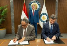 وزير البترول يشهد توقيع مذكرة نوايا مع إيني لتجديد الالتزام بمنطقة شمال بورسعيد