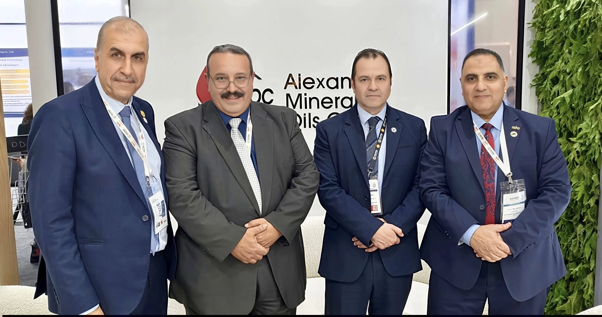 أموك تحقق إنجازات في كفاءة الطاقة وتسلم شهادات البصمة الكربونية ضمن فعاليات إيجيبس 2026