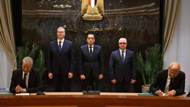 رئيس الوزراء ووزير البترول يشهدان توقيع اتفاقية «فوسفات مصر» و«إندوراما» بالسخنة