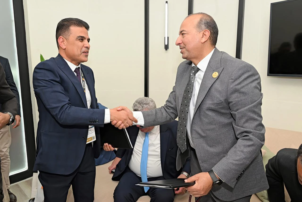 «أنابيب البترول» و«EDS» توقعان مذكرة تفاهم لتعزيز منظومة كشف التسربات