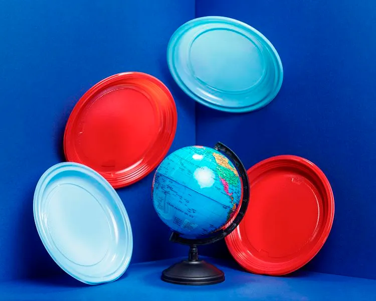 تجارة البلاستيك عالميًا ضمن تجارة البتروكيماويات