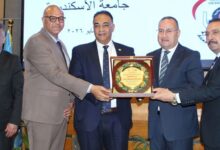 وزير التعليم العالي ورئيس جامعة الإسكندرية يكرّمان «إيثيدكو» تقديراً لإسهاماتها المجتمعية