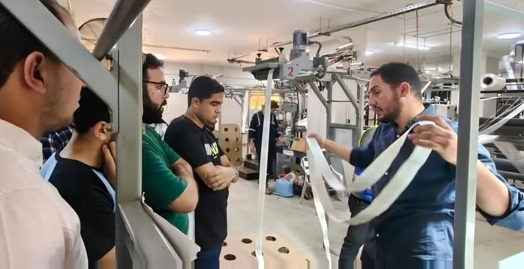 زيارة طلاب هندسة البترول بجامعة السويس لشركة بتروليفت