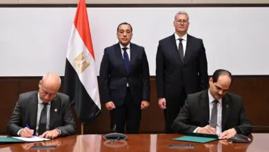 رئيس الوزراء يشهد توقيع مذكرة تفاهم بين قطاع البترول وتوتال إنرجيز لاستكشاف الغاز بغرب المتوسط
