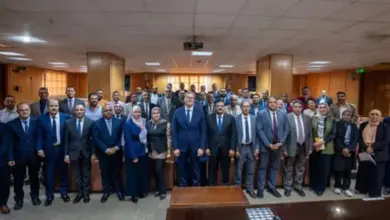 وزير البترول يبحث مع الكوادر الشابة سبل الارتقاء بمكانة مصر في مؤشرات الاستثمار التعديني