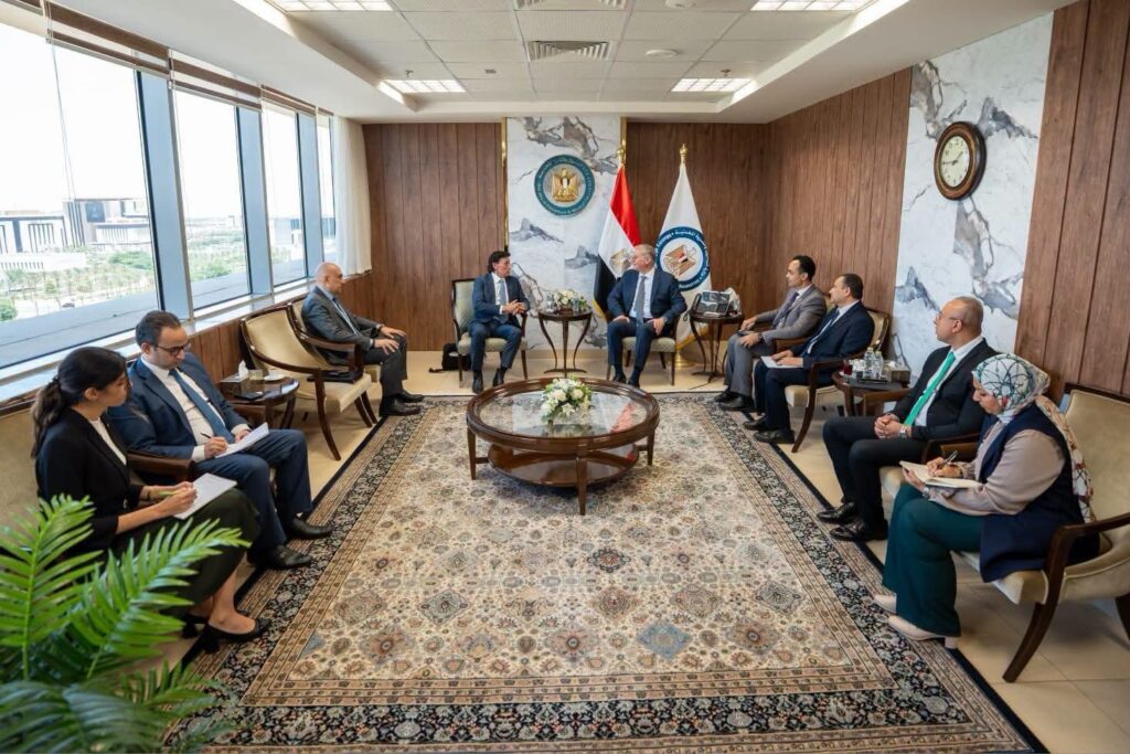 دانة غاز الإماراتية 