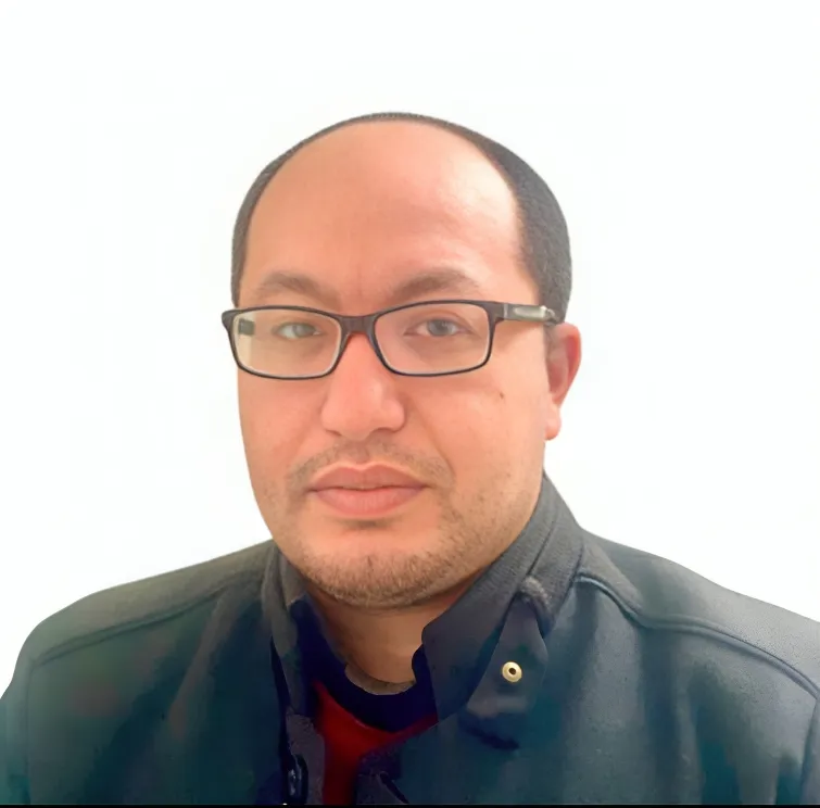 الزميل/ عمرو الغواب