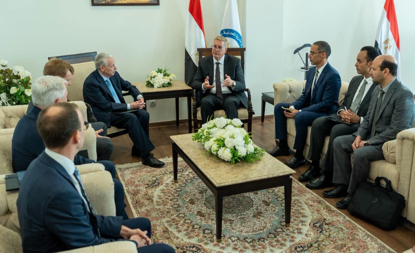 وزير البترول يبحث مع كوانتم كابيتال الأمريكية فرص الاستثمار في البحث والاستكشاف والإنتاج بمصر