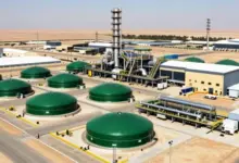خفض الانبعاثات الكربونية من عمليات استخراج الغاز الطبيعي المسال.