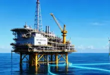 خفض الانبعاثات الكربونية في عمليات استخراج النفط