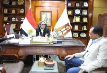 محافظ الوادي الجديد تبحث مع رئيس «فوسفات مصر» مستجدات مشروع إنتاج حمض الفوسفوريك