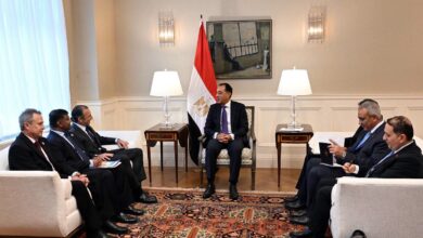 رئيس الوزراء يلتقي وفد «شيفرون» العالمية على هامش اجتماعات الأمم المتحدة