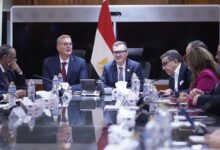 وزيرا البترول والتخطيط يناقشان تطورات أداء القطاع وزيادة الإنتاج وتحسين الخدمات