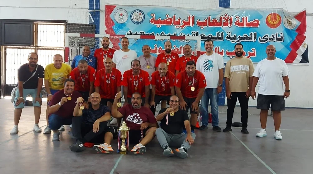 مصر للبترول تتوج بذهبية كرة اليد «40 سنة»