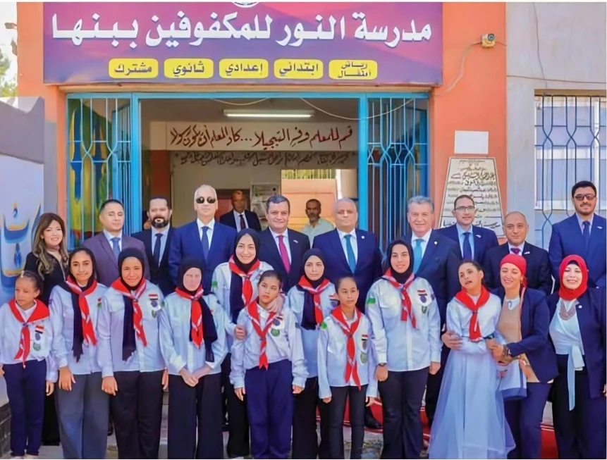 غاز مصر تفتتح معملًا رقميًا بمدرسة النور للمكفوفين في بنها